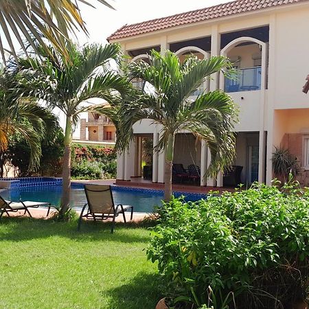villa térangart saly Esterno foto